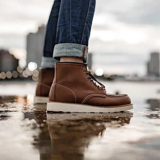 Vintage Brown High Top Split Leather Motorcycle Boots Men Work Fall and Winter Lace-Up Round Toe Boots Outdoor Ankle Shoes