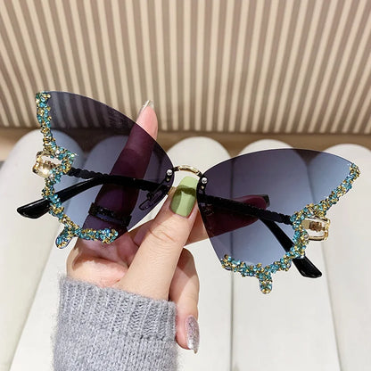 Cycling New Y2K Style Women Fashion Sunglasses Oversize Butterfly Shape Diamond Edge Design Sun Glasses Street Party Glasses