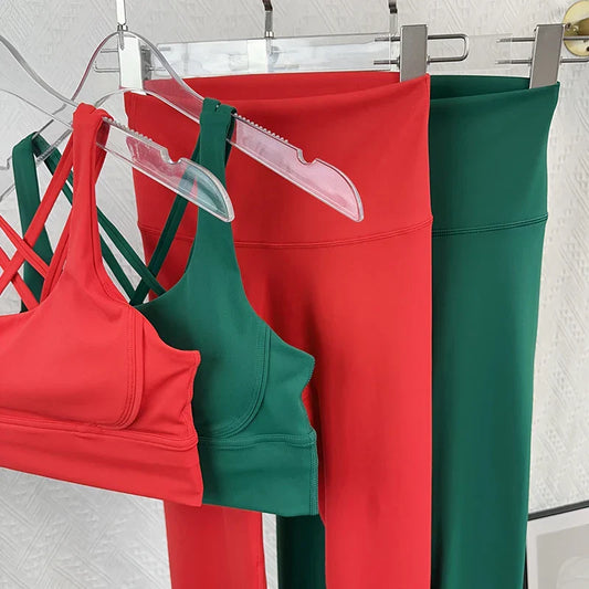 Christmas style 2-piece yoga suit Solid color gym fitness set cross back yoga top Peach butt yoga pants Pilates running suit