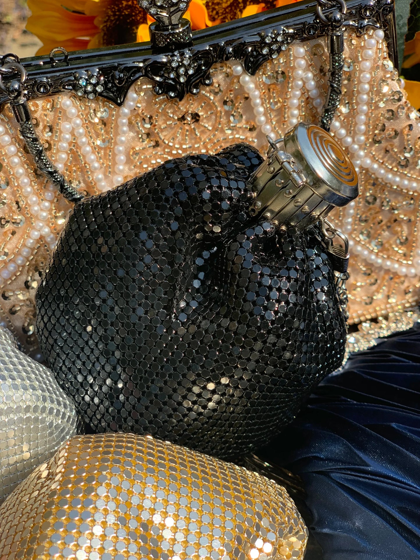 Lost in Vintage Glitter Sparking Evening Bag Handbag with Aluminum Pieces Crossbody Clutches Shoulder Metallic Chains