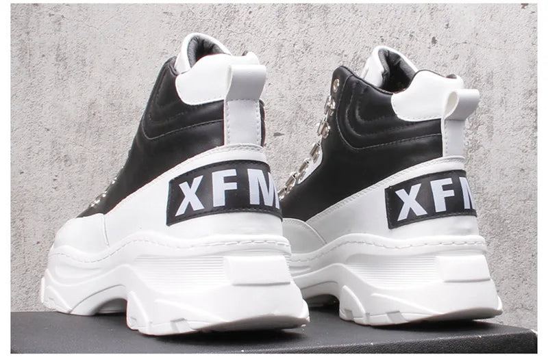 White High Top Board Boots for Men Thick Soled Men Boots with Elevated Height Inside Outdoor Casual Versatile High-top Shoes