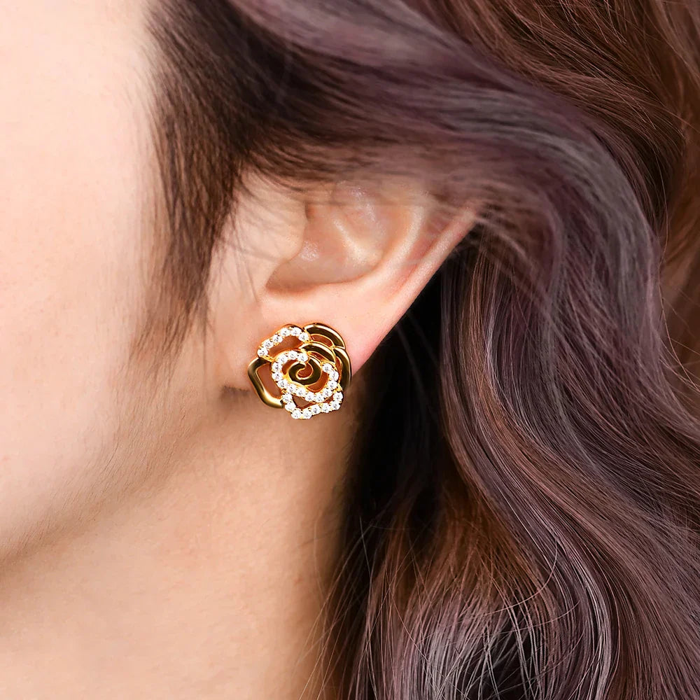 New Diamond Moissanite Stud Earrings for Women S925 Silver 18k Gold Plated Orginal Flower Wedding Jewelry Travel Gift