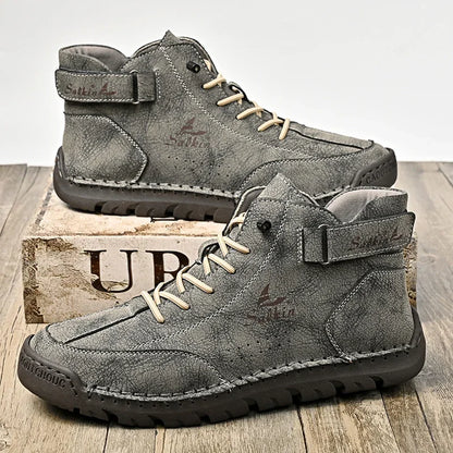 New 2024 Autumn Handmade Leather Men Boots Design Sneakers Man Breathable Casual Leather Shoes Men Ankle Boots Outdoor Boats