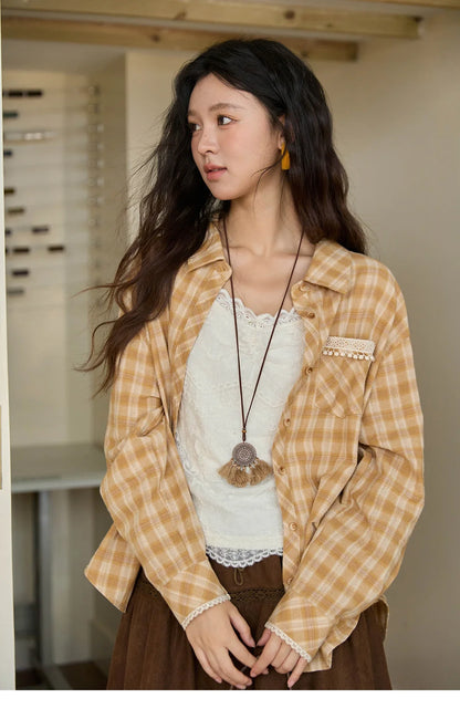 Women's Retro Plaid Long Sleeved Shirt 2025 Autumn Korean Loose Casual Plaid Top with Lace Pocket Lapel Shirts MXE43C2378