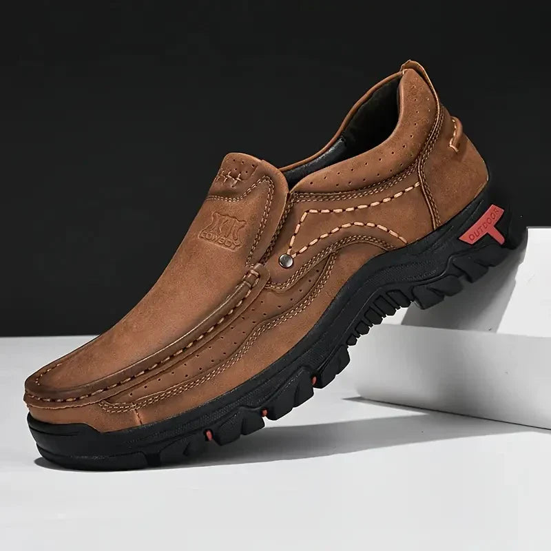 Handmade Leather Men Shoes Casual Outdoor Slip On Loafers Men Leather Shoes Flats Moccasins Walking Shoes Non-Slip