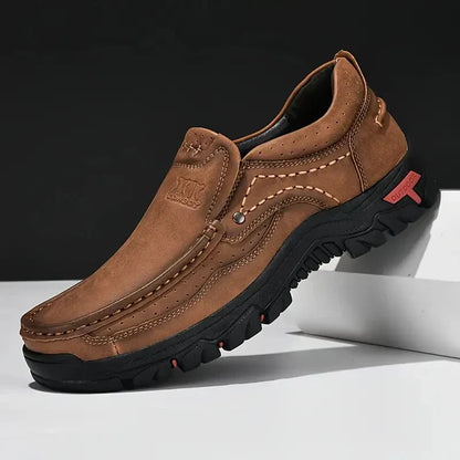 Handmade Leather Men Shoes Casual Outdoor Slip On Loafers Men Leather Shoes Flats Moccasins Walking Shoes Non-Slip