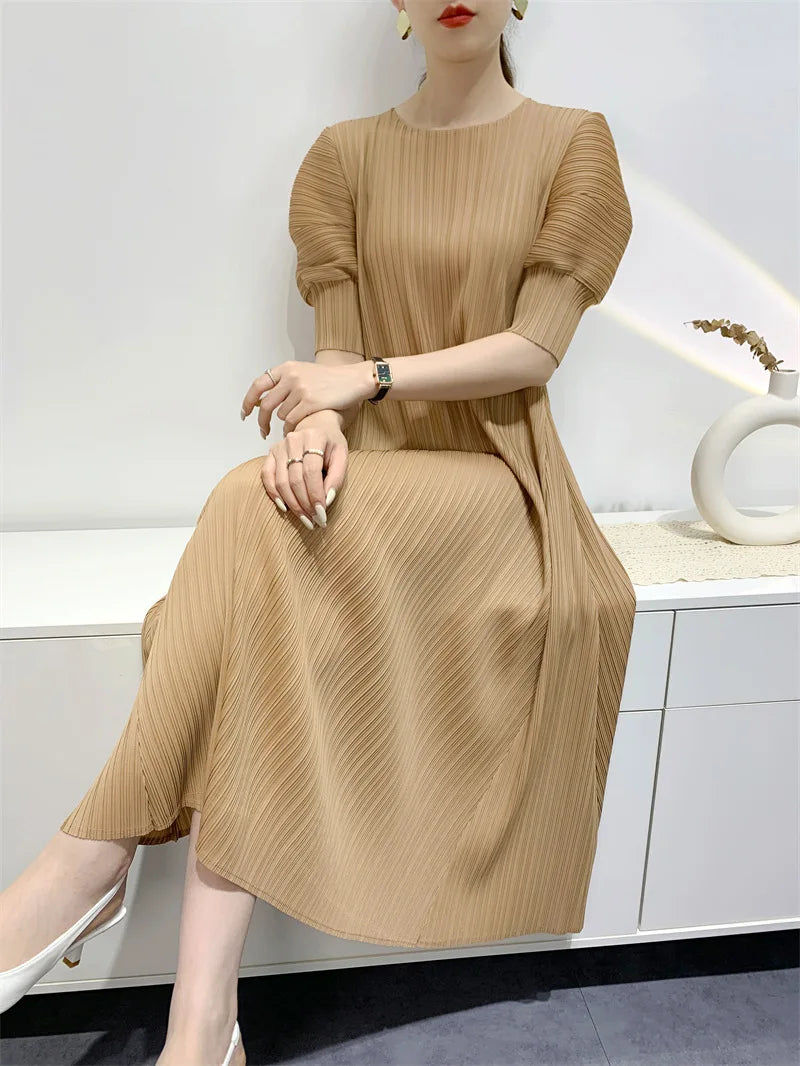 Miyake Pleated Dress 2024 Summer New Round Neck Loose and Comfortable A-line Short Sleeve Maix Dress