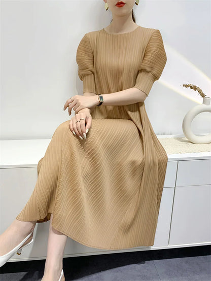 Miyake Pleated Dress 2024 Summer New Round Neck Loose and Comfortable A-line Short Sleeve Maix Dress