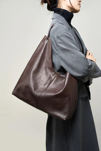 New Women's Large Capacity Genuine Leather Handbag Fashion Single Shoulder Underarm Bag for Ladies Commuting Stylish Girls Bag