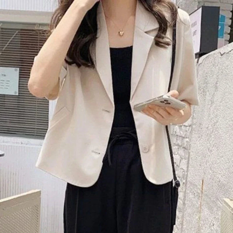 Short-sleeve Blazers Women Temperament Outwear Summer Baggy Office Lady Chic Simple All-match Streetwear Fashion Notched Classic