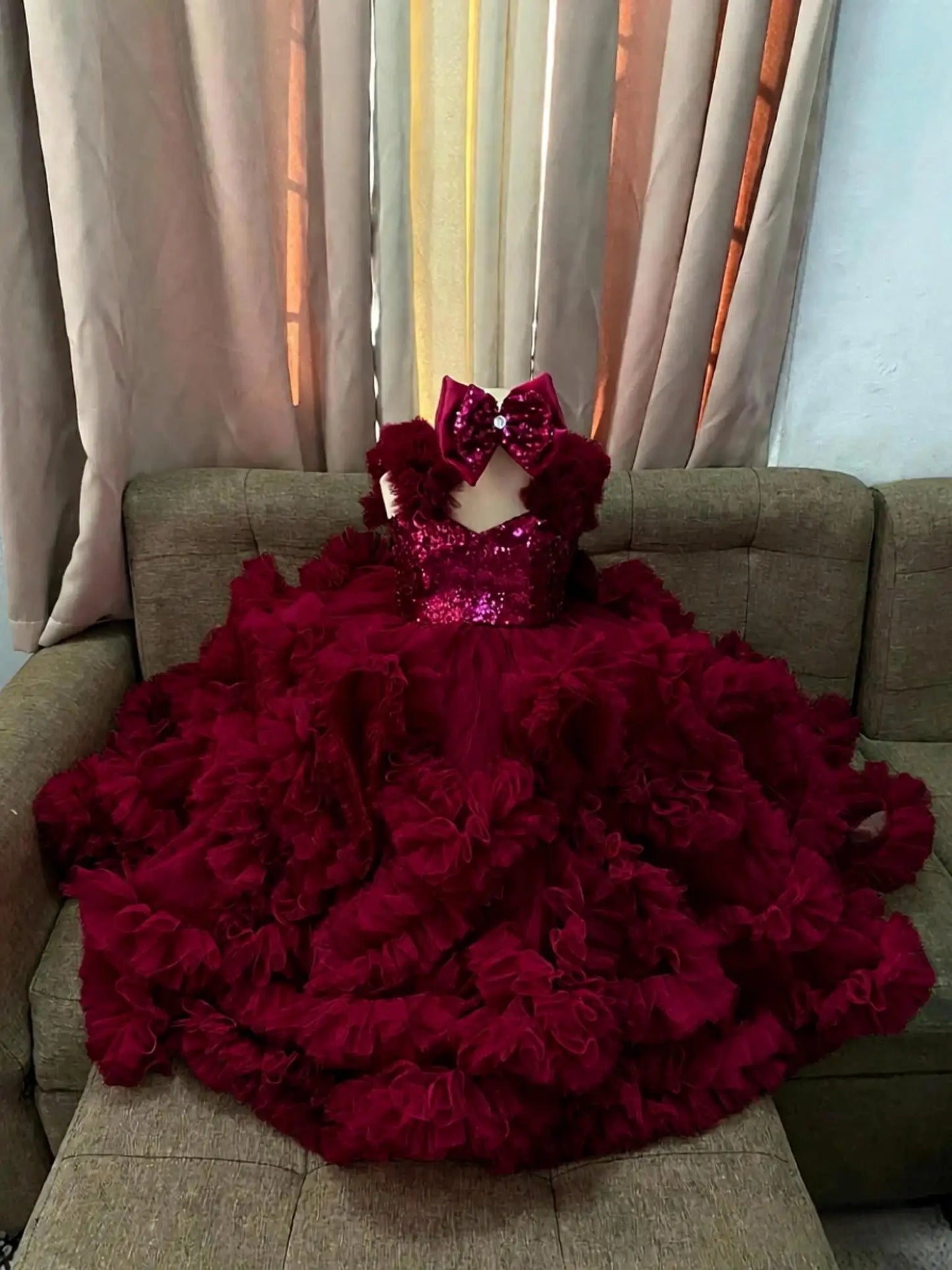 Luxury Ball Gown Girls Birthday Party Gowns Ruffles Sequined Flower Girl Dress For Wedding Customized Princess Child Prom Dress