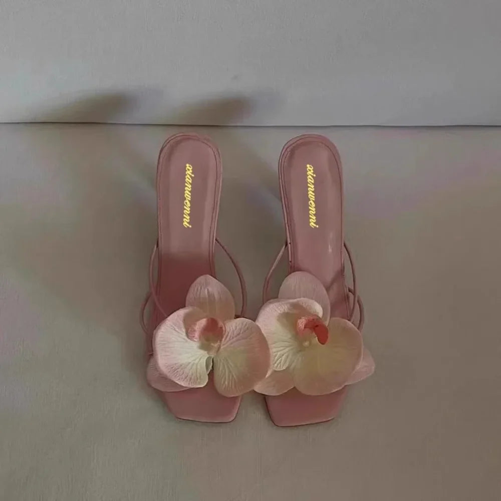 Women's Slippers Casual Fashionable High Quality Shoes for Women Shallow Women Sandals Elegant Flowers Design Women's Slippers