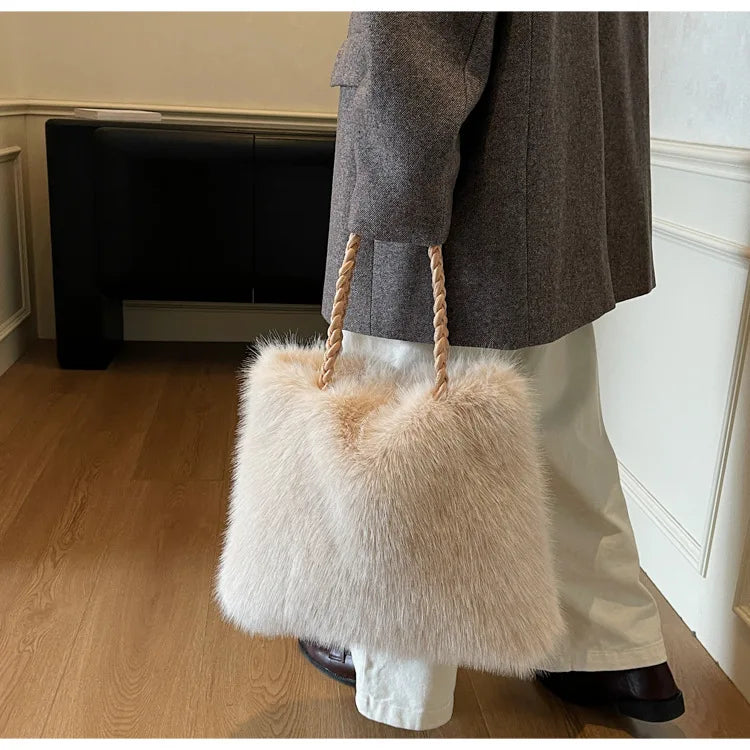 Fashion Women Furry Shoulder Bag Large Capacity Tote Handle Bag for Autumn Winter Outing Commuter Texture Versatile Storage Bags