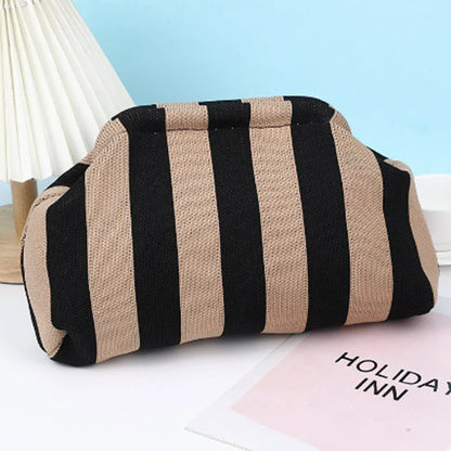 Summer Beach Clutch Bag Contrast Color Small Crochet Handbag Knitting Dumpling Clutch for Women Cute Cloud Casual Colorblock Bag