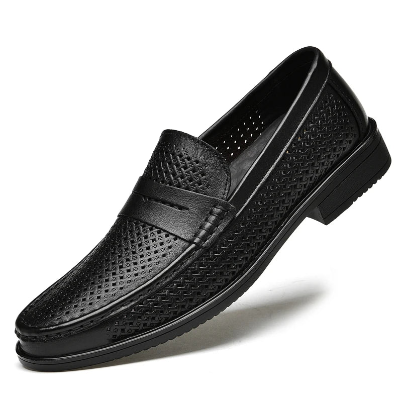 New Luxury Slip on Dress Shoes Men Italian Comfortable Loafer for Men Outdoor Mens Slip on Flats Classic Men Shoes for Wedding