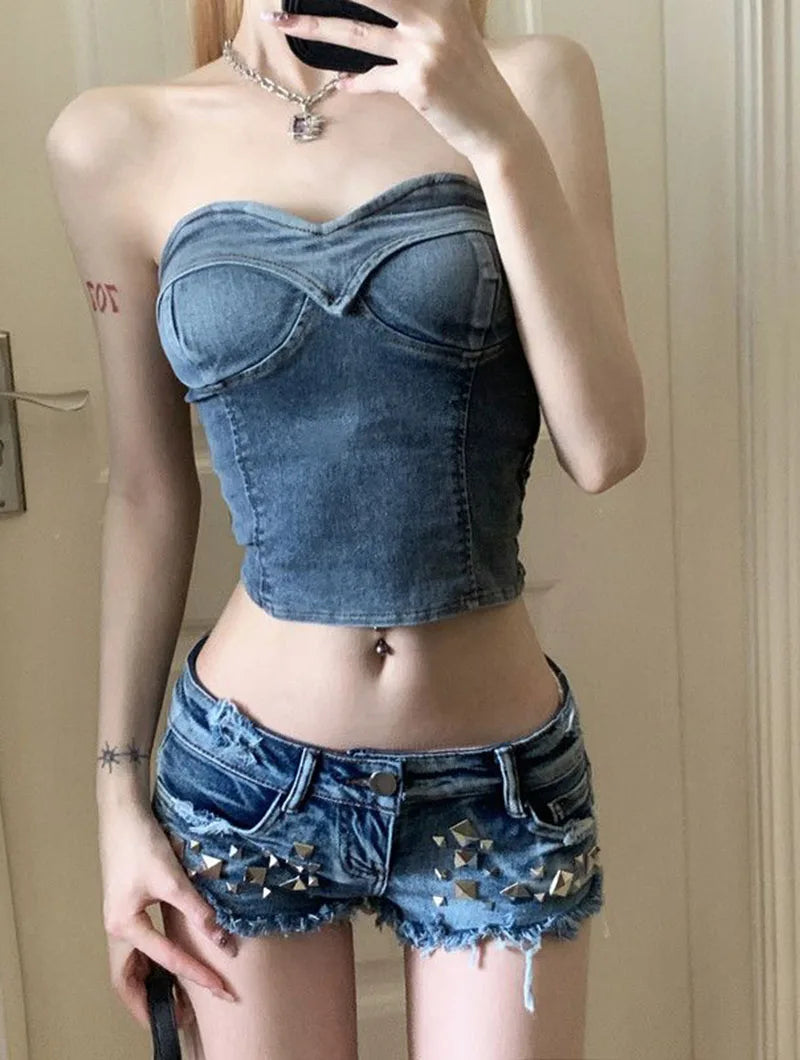 Sexy Mini Women's Denim Shorts American Retro Y2K Rivet Decorate Skinny Short Jeans Female Korean Low-Waisted Streetwear Shorts