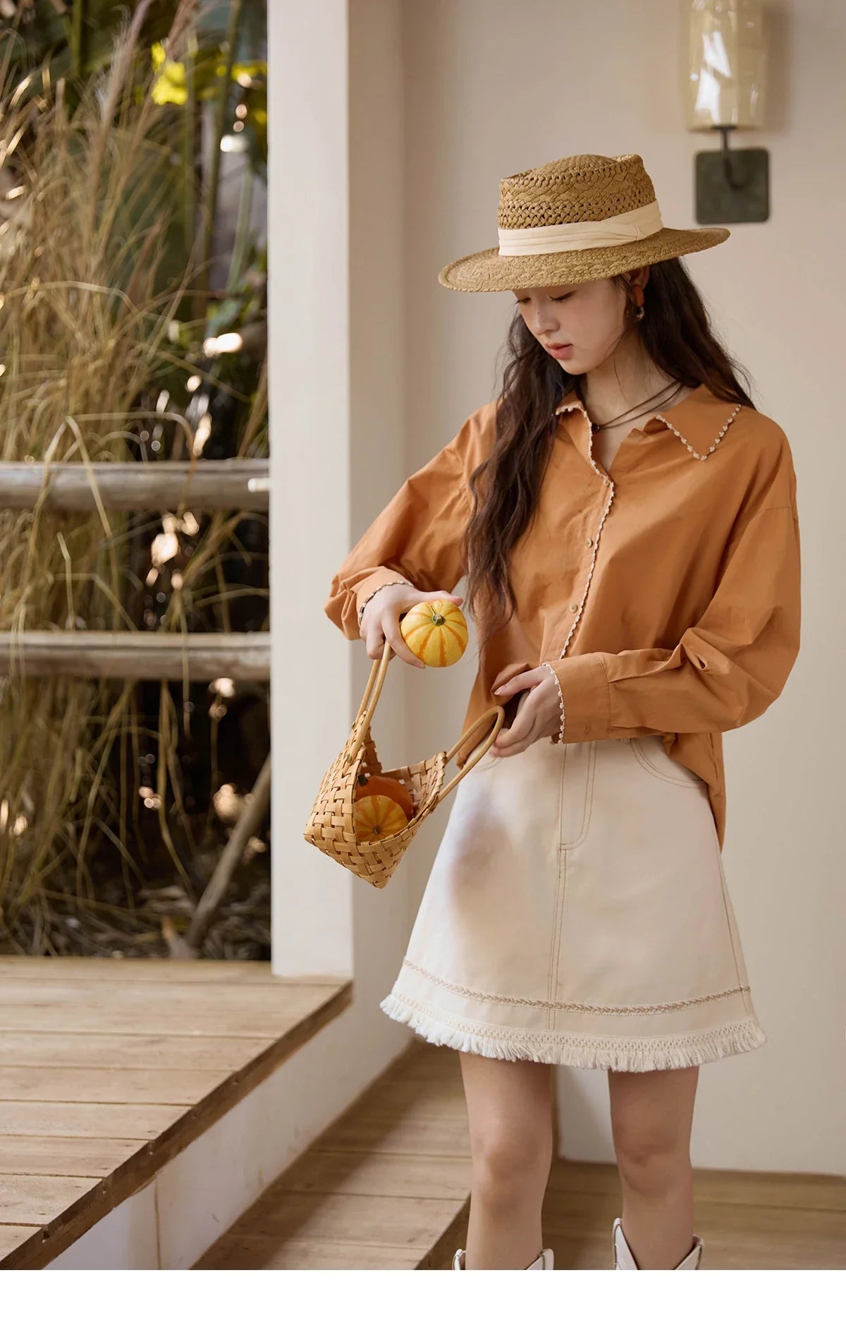 Women's 100% Cotton Shirt 2025 Autumn Korean Lapel V-neck Single Breasted Tops Lace Trim Shirts Office Lady MXE43C2377