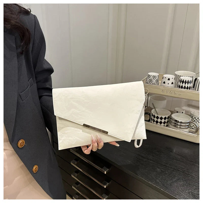 Fashion Women Clutch Soft PU Leather Solid Color Evelope Bag Wristlet Bags Female Small Handbags Day Clutches Evening Party Bags