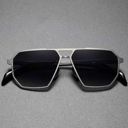 2026 New Fashion Pure Titanium Frame Polarized Sunglasses Men Luxury Glasse Frame  Retro Square