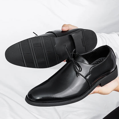 New Men's Solid-Color Belt Casual Shoe Are Comfortable And Classic Business Office Fair Dress Shoe Are Fashionable Wedding Shoes