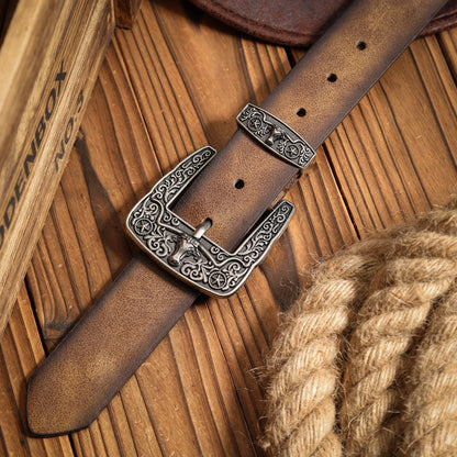A casual, individual and retro belt, a Western-style clothing accessory, metal buckle, PU belt, suitable for both men and women
