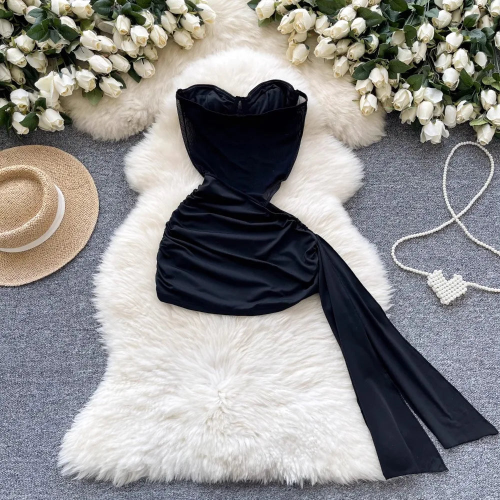 American Sexy Hollowed-out Waist Tube Top Dress for Women's Pleated Waist Hip-wrapped Streamer Girl's Short Dress