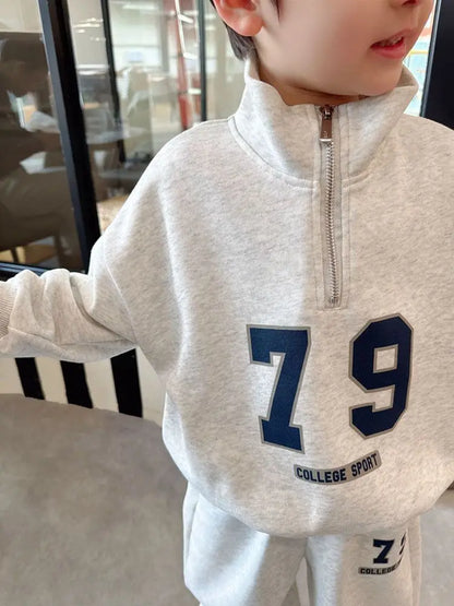 Boy White Grey Stand Collar Letter Sets Loose Casual Cotton Sports Suit Spring Autumn Children's Fashion Tops+Pants 2pcs 1-5 Yrs