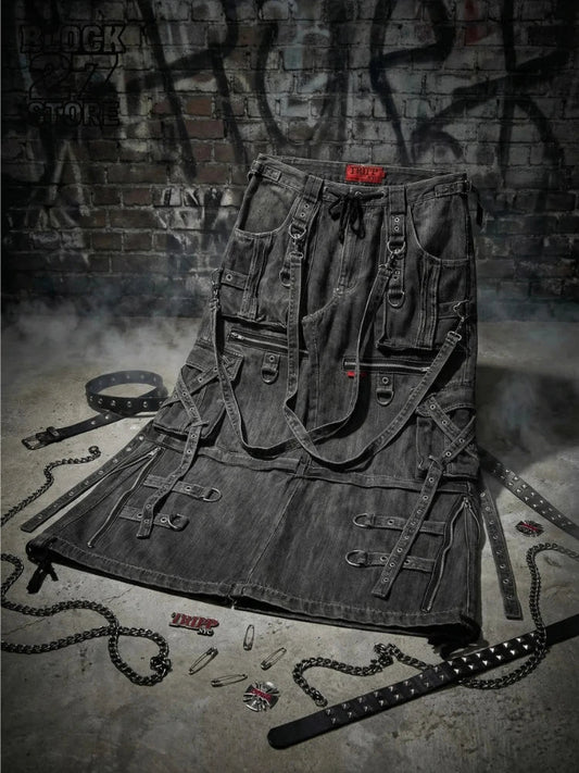 Mens Jeans Harajuku Vintage Gothic Punk Dark Grey Cargo Denim Pants Metal Buckles Chains Multi Pocket Adjustable Strap Y2K New