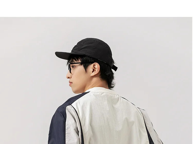 Japanese-inspired Color-blocked Crew Neck Sweatshirt with Patchwork Design: Men's Spring/Autumn Outdoor Leisure