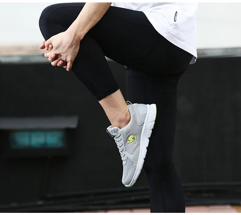 Men's Sports Running Shoes Ultralight Male Sneakers Breathable Outdoor Jogging Walking Shoes for Men 2023 Summer